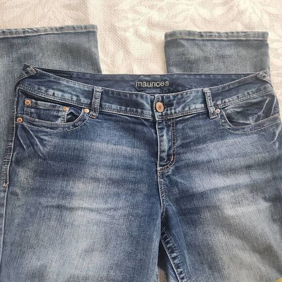 43 Maurices straight leg jeans - Picture 5 of 8